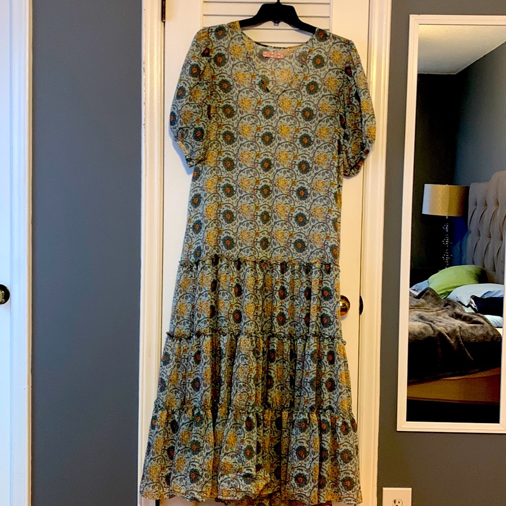 Beautiful dress by Traffic People